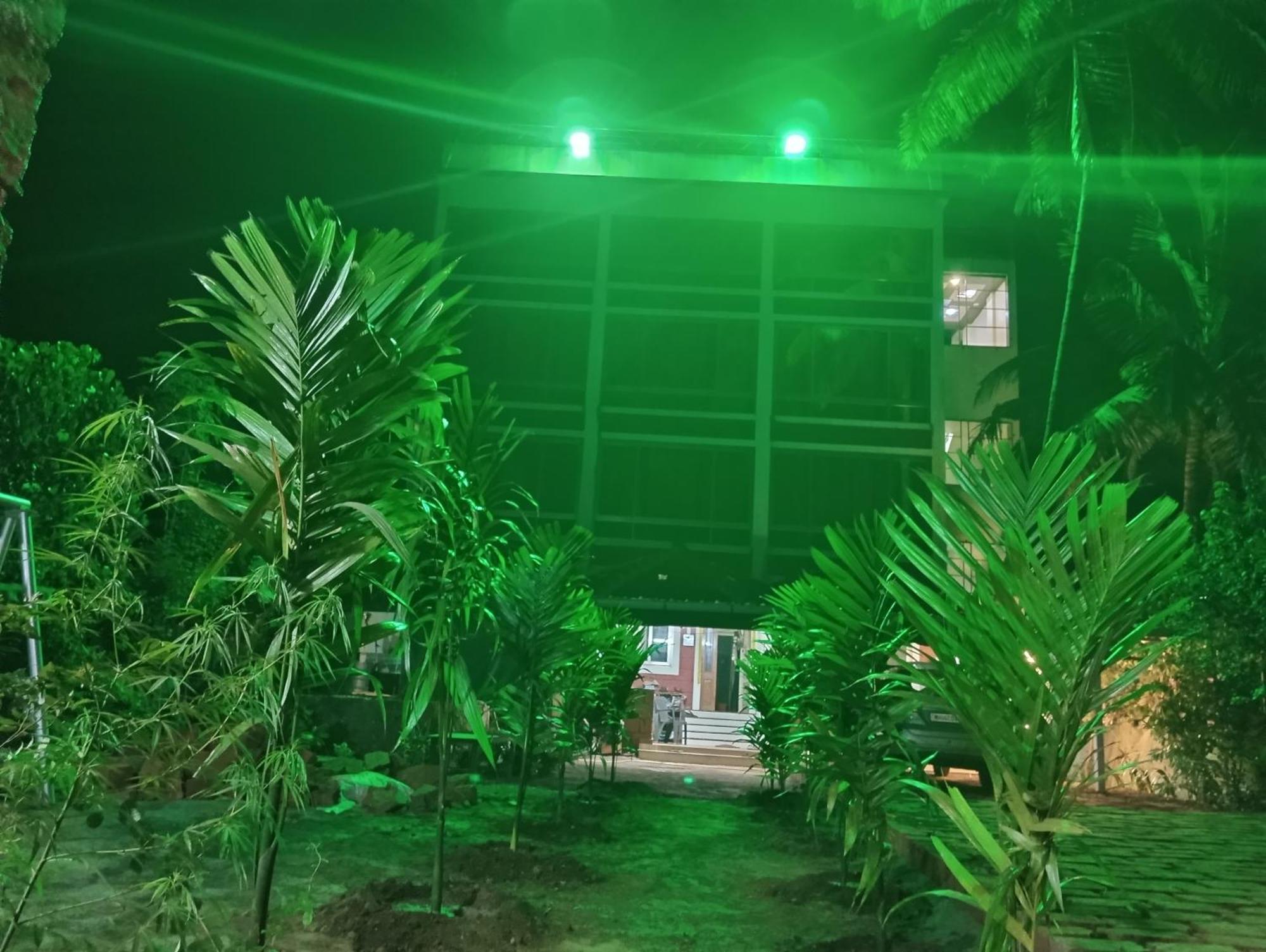 Happy Days Diveagar Exterior photo
