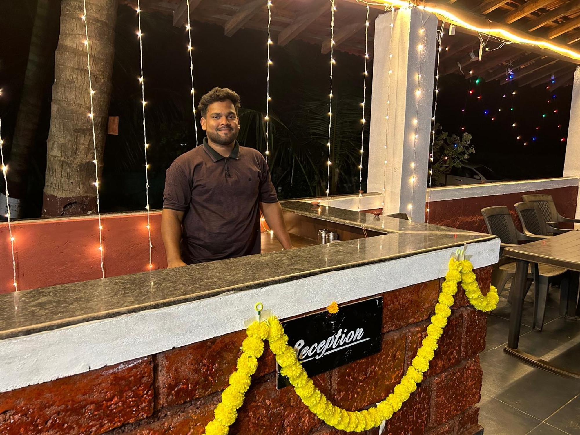 Happy Days Diveagar Exterior photo